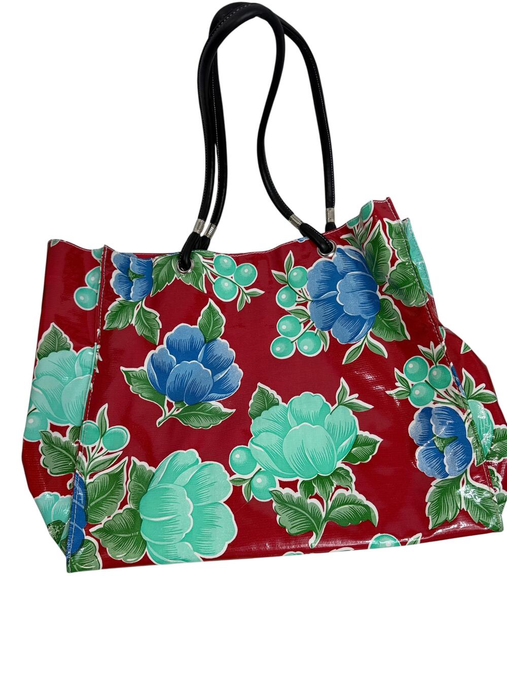 Flee Oilcloth Red Floral Tote Beach Bag Stitched Soft Handle EUC